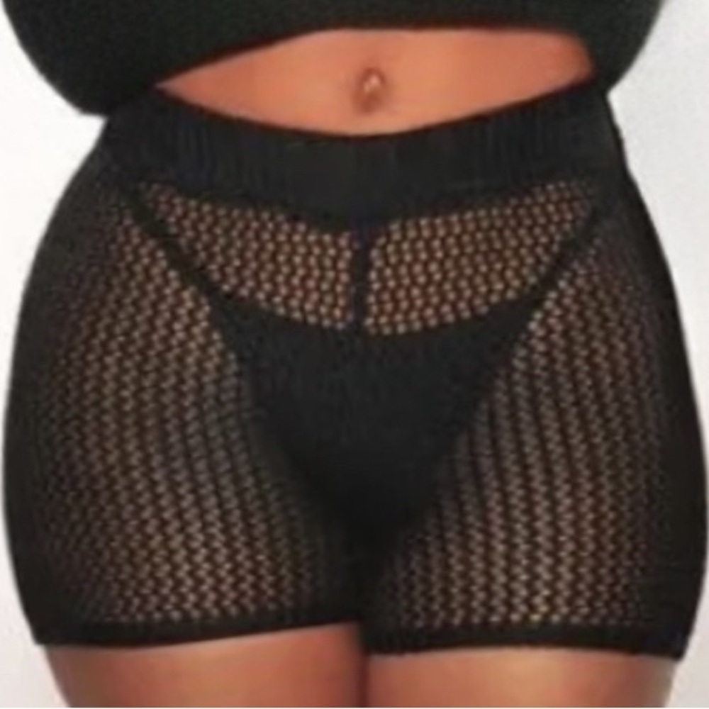 Hot Miami Styles Black Crochet Cover Up Shorts - Small
